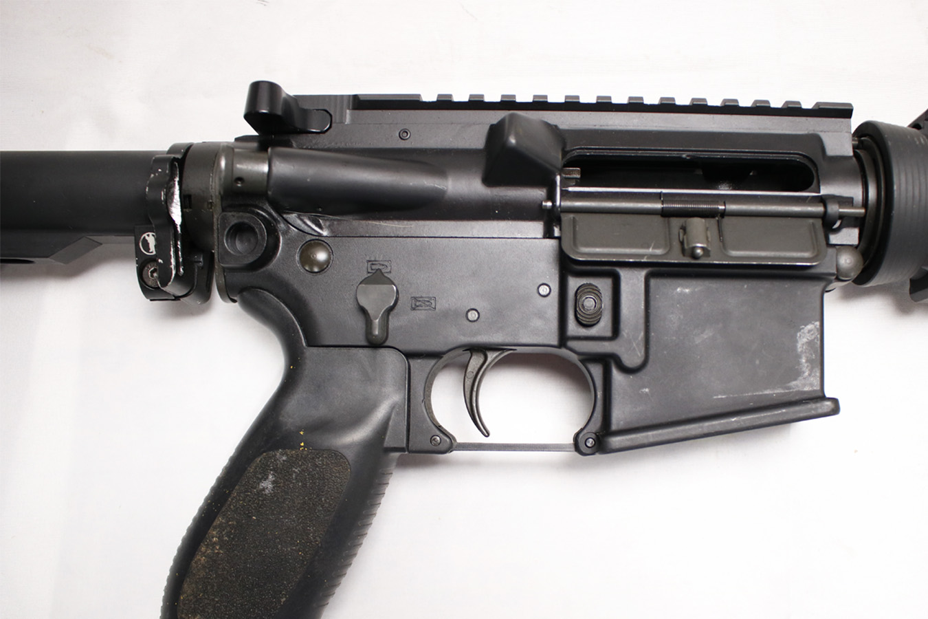 SIG SAUER M400 5.56mm Semi-Automatic Police Trade-in Rifle (Magazine Not Included)